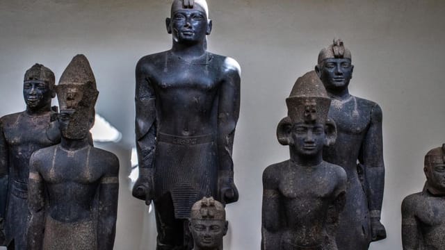 The Black Pharaohs of Egypt: The Untold Story of the Nubian Dynasty